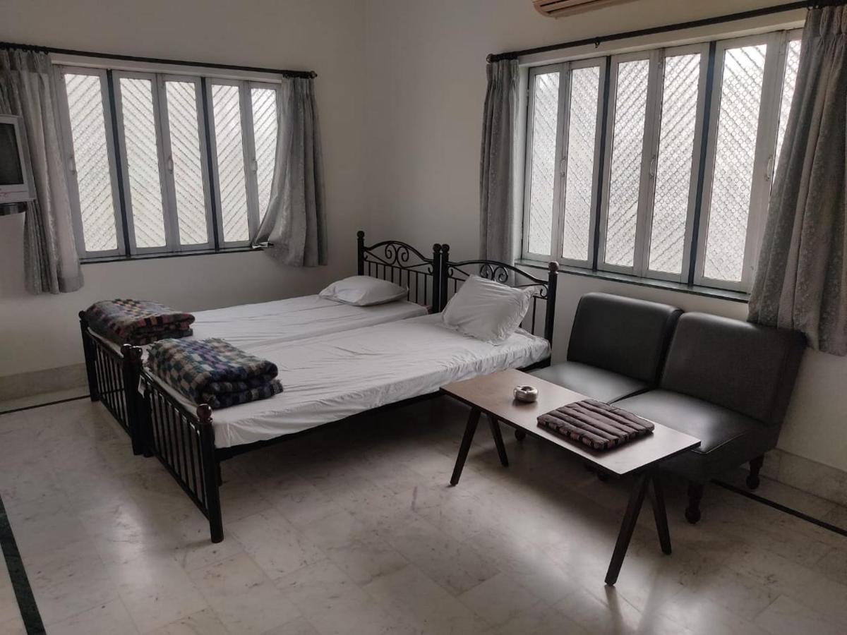 Vatika Homestay Varanasi Luaran gambar