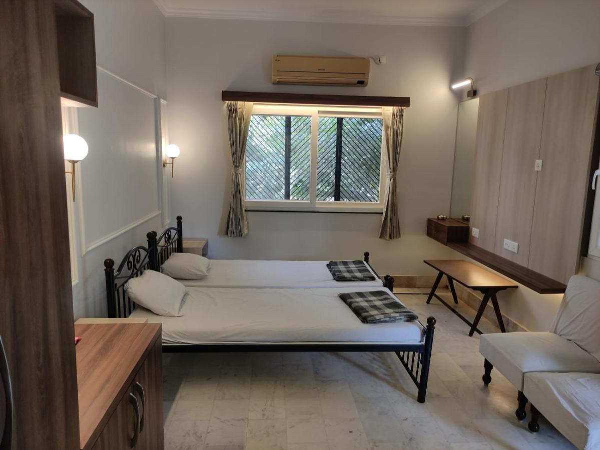 Vatika Homestay Varanasi Luaran gambar