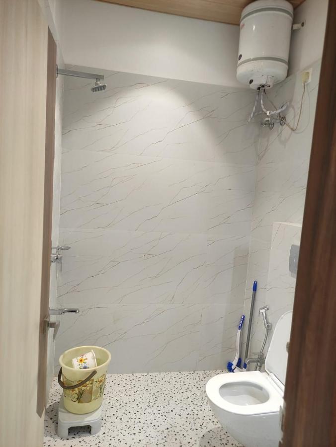 Vatika Homestay Varanasi Luaran gambar
